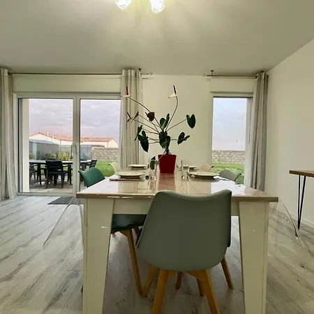 Maison De Osier-jusqu'a 6 Personnes-wifi *